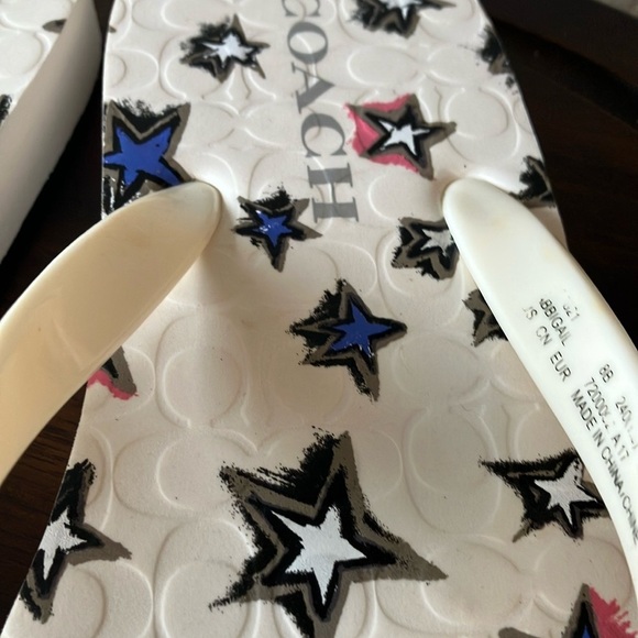 Coach: Abigail (A01821) Star Sandals/Flip Flops- Silver Tone- 7-8 - Picture 16 of 16